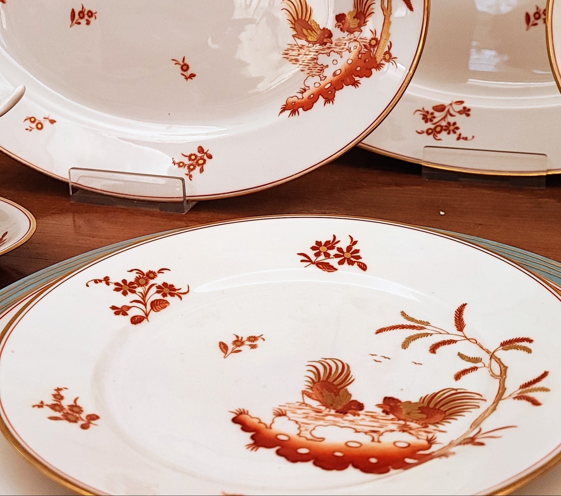 Servizio di piatti completo – I Galli Rossi