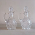 Load image into Gallery viewer, Deco glass jug
