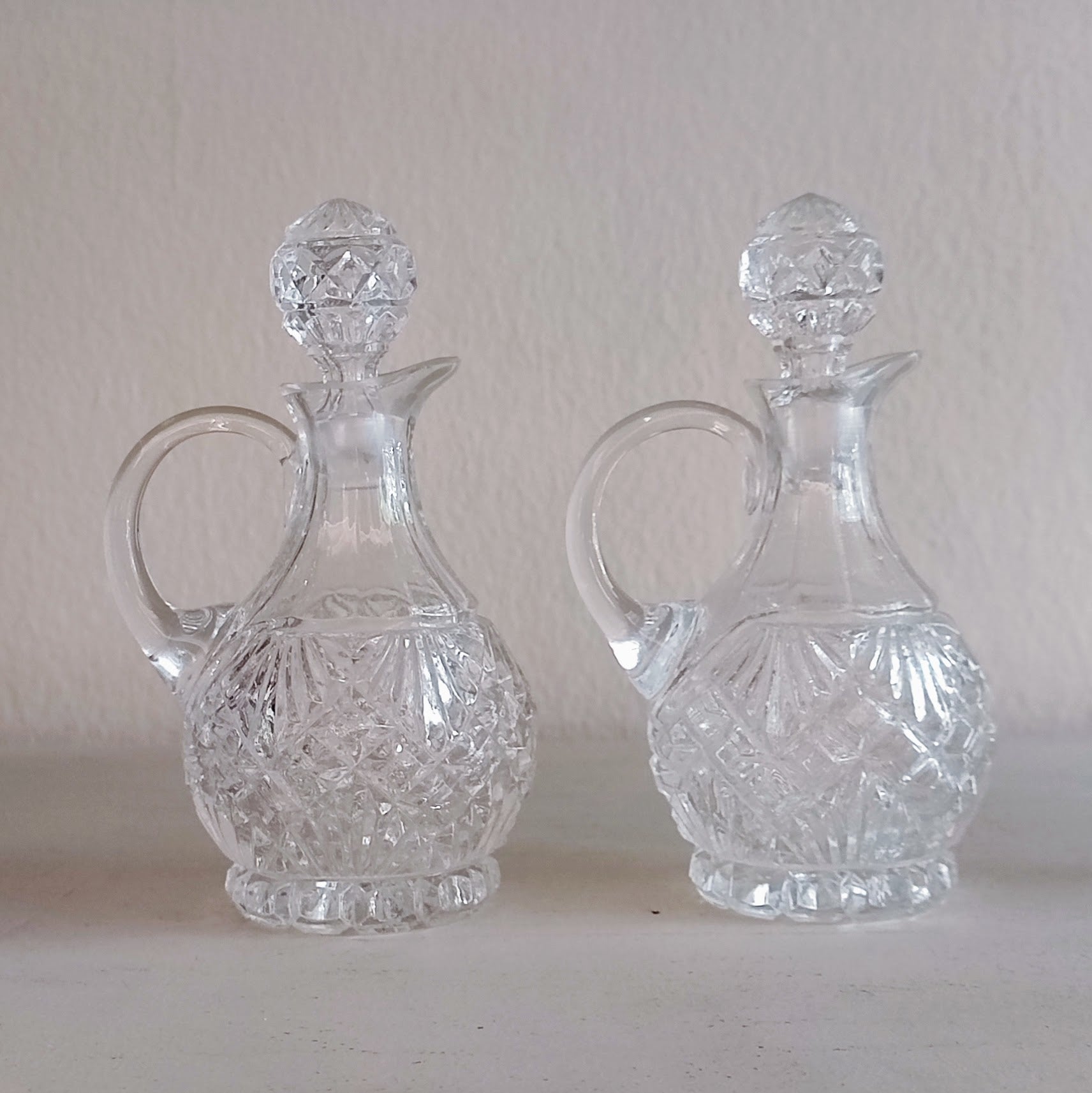 Deco glass jug