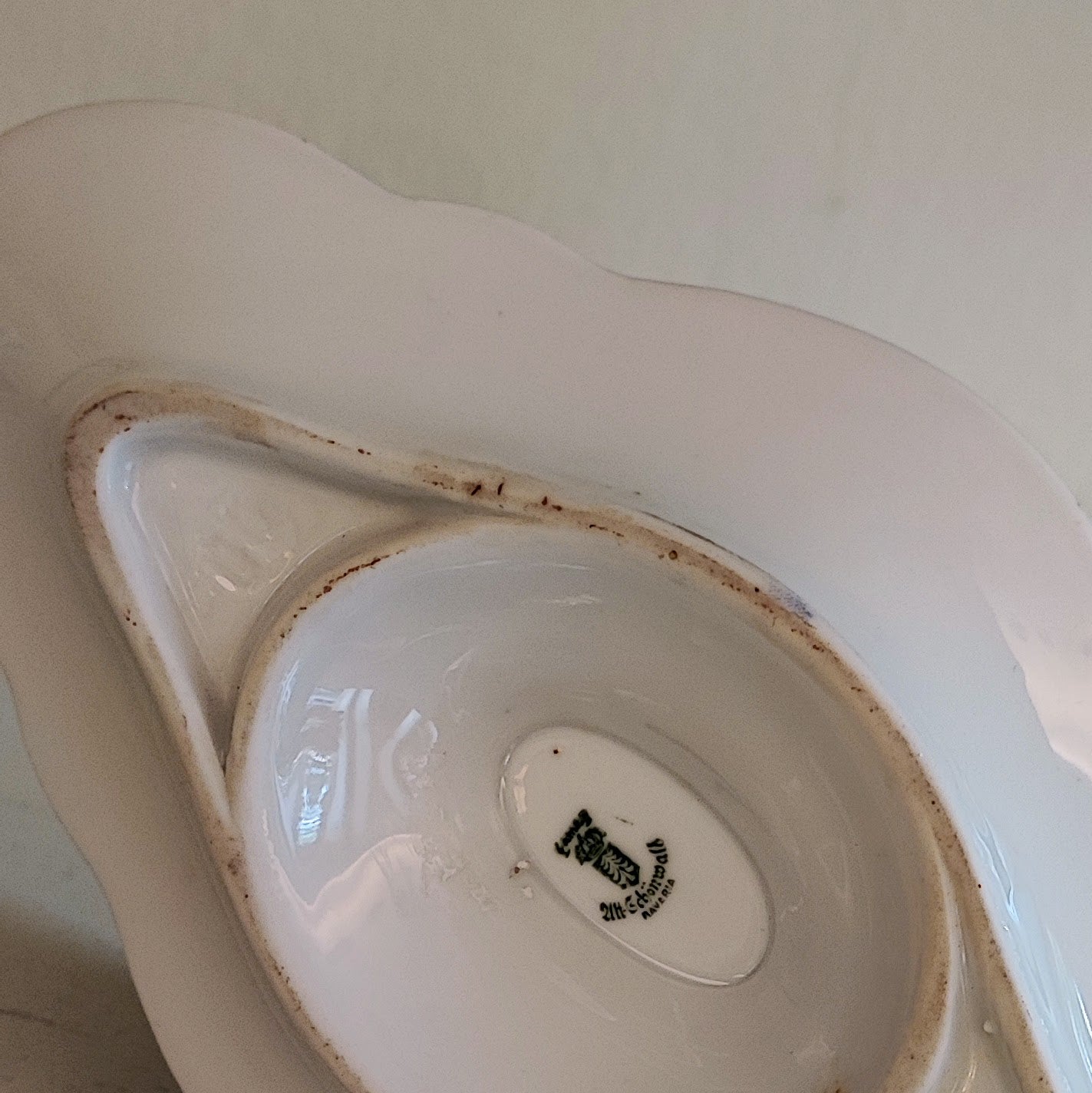Gravy boat