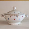 Load image into Gallery viewer, Gravy boat
