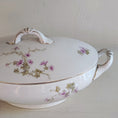 Load image into Gallery viewer, Gravy boat
