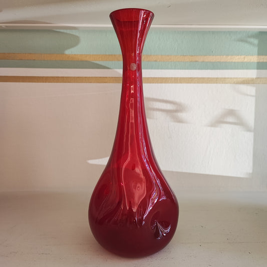 Vaso rosso vetreria di Empoli